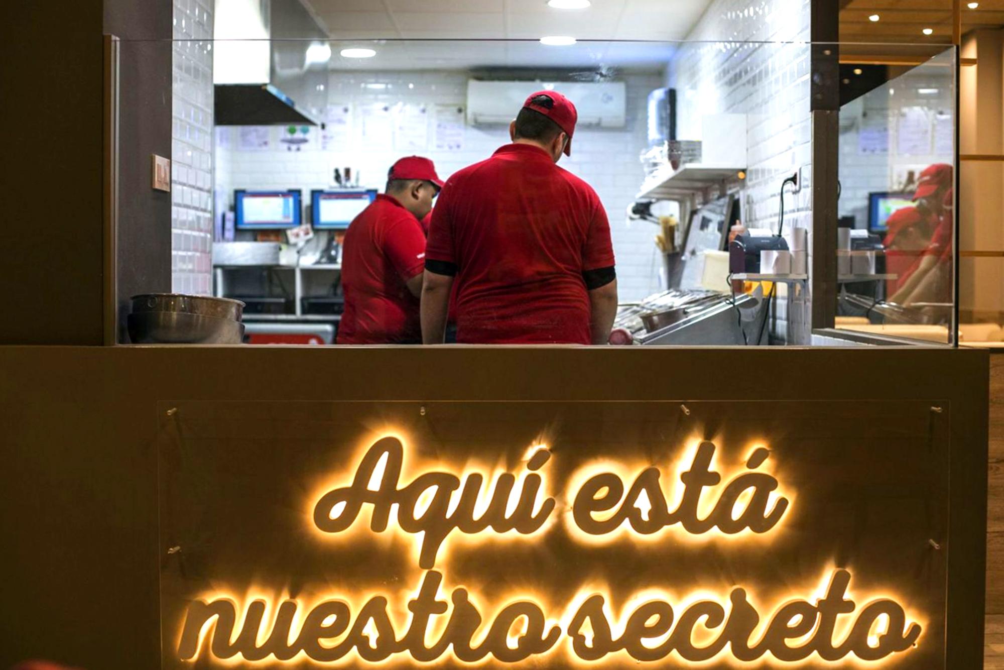 Infiltrado en telepizza 2